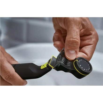 Golarka Philips OneBlade Pro do twarzy i ciała QP6541/15 Czas działania (maks.) 90 min, na mokro i na sucho, litowo-jonowy, czar Golarka Philips OneBlade Pro do twarzy i ciała QP6541/15 Czas działania (maks.) 90 min, na mokro i na sucho, litowo-jonowy, czar