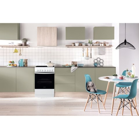 INDESIT | Cooker | IS5V4PHW/E | Hob type Vitroceramic | Oven type Electric | White | Width 50 cm | Grilling | Depth 60 cm | 61 L INDESIT | Cooker | IS5V4PHW/E | Hob type Vitroceramic | Oven type Electric | White | Width 50 cm | Grilling | Depth 60 cm | 61 L