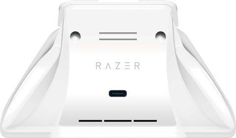Razer Universal Quick Charging Stand for Xbox, Robot White Razer | Universal Quick Charging Stand for Xbox Razer Universal Quick Charging Stand for Xbox, Robot White Razer | Universal Quick Charging Stand for Xbox