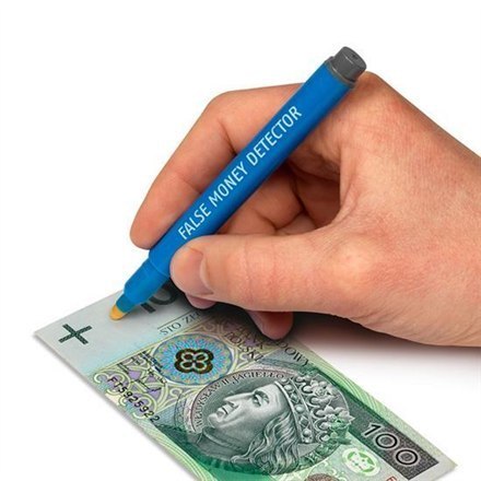 SAFESCAN | 30 | Przeznaczony do banknotów | Ilość punktów detekcji 1 SAFESCAN | 30 | Przeznaczony do banknotów | Ilość punktów detekcji 1
