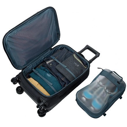 Thule Aion Carry-on Spinner - Black Thule Aion Carry-on Spinner - Black
