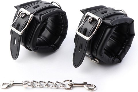 Fetish Fever - Cuffs with chain - Black Fetish Fever - Cuffs with chain - Black