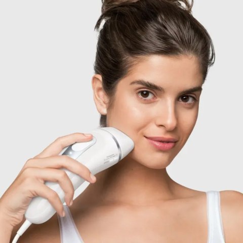 Braun | Epilator | PL3233 Silk-expert Pro 3 IPL | Bulb lifetime (flashes) 300.000 | Number of power levels 3 | White/Silver Braun | Epilator | PL3233 Silk-expert Pro 3 IPL | Bulb lifetime (flashes) 300.000 | Number of power levels 3 | White/Silver
