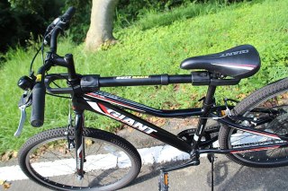 BuzzRack AA-2601 BuzzGrip Adapter for Bicycle Carrier | Black
