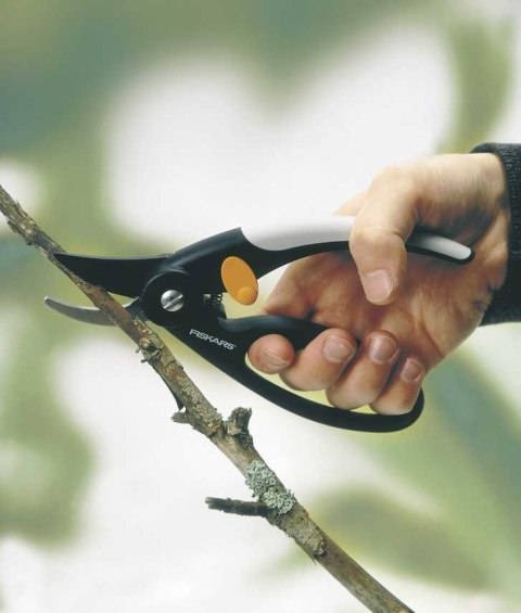 Fiskars Fingerloop Pruner Bypass P44 Pruner Bypass Fiskars Fingerloop Pruner Bypass P44 Pruner Bypass