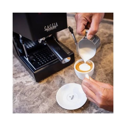 Gaggia | Coffee Machine | RI9481/14 Classic Evo | Pump pressure 15 bar | Manual | Black Gaggia | Coffee Machine | RI9481/14 Classic Evo | Pump pressure 15 bar | Manual | Black