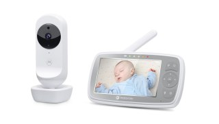 Motorola | Wi-Fi Video Baby Monitor | VM44 CONNECT 4.3" | 4.3" LCD colour display with 480 x 272px resolution; 2x digital zoom;