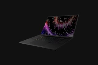 Razer | Blade 18 | Black | 18 " | IPS | QHD+ | 2560 x 1600 | Anti-glare | Intel Core i9 | i9-13950HX | 32 GB | DDR5-5600 | SSD 1
