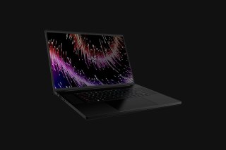Razer | Blade 18 | Black | 18 " | IPS | QHD+ | 2560 x 1600 | Anti-glare | Intel Core i9 | i9-13950HX | 32 GB | DDR5-5600 | SSD 1