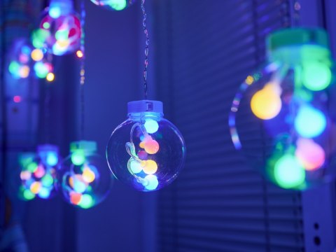 Lampki LED kurtyna kule 3m 108LED multikolor Lampki LED kurtyna kule 3m 108LED multikolor