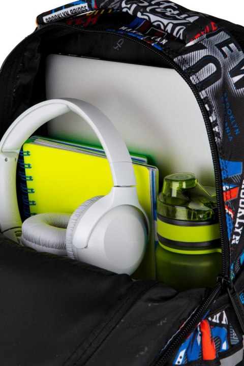 COOLPACK - JIMMY LED - PLECAK MŁODZIEŻOWY - BIG CITY