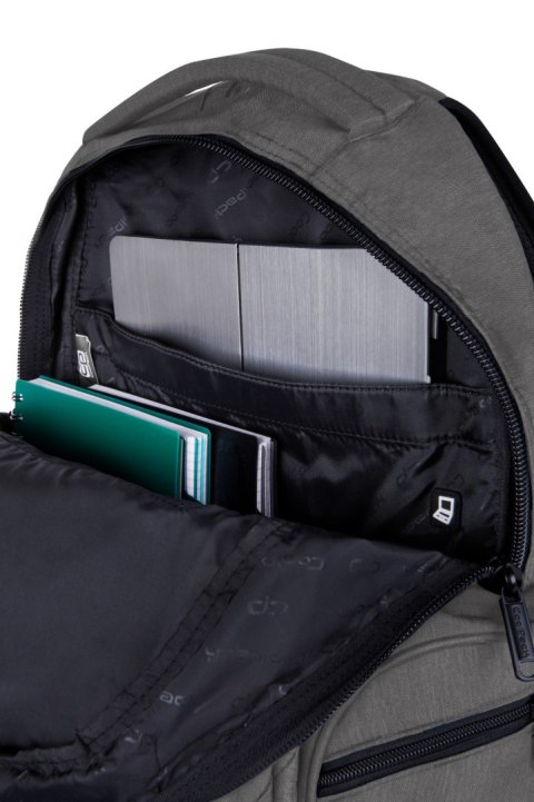COOLPACK - BREAK - PLECAK MŁODZIEŻOWY - SNOW GREY COOLPACK - BREAK - PLECAK MŁODZIEŻOWY - SNOW GREY
