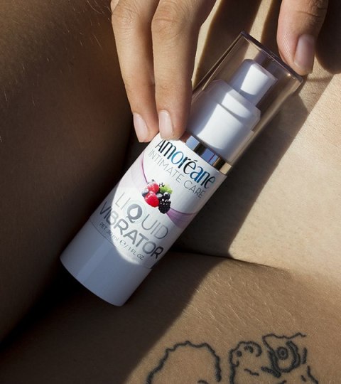 Amoreane Lubrykant Liquid Vibrator Berries 30ml Amoreane Lubrykant Liquid Vibrator Berries 30ml